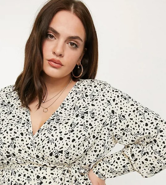 Бежевая блузка с запахом и пятнистым принтом Vero Moda Curve-Мульти