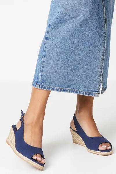 Хорошо для подошвы: босоножки Reese Espadrille на танкетке Dorothy Perkins, темно-синий
