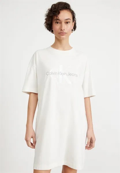 Платье из джерси Monologo Boyfriend T-Shirt Dress Calvin Klein Jeans, слоновая кость