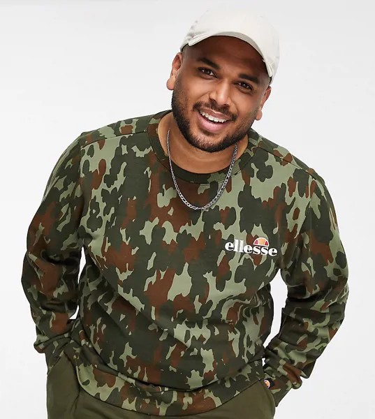 Свитшот с камуфляжным принтом и логотипом ellesse PLUS-Зеленый цвет
