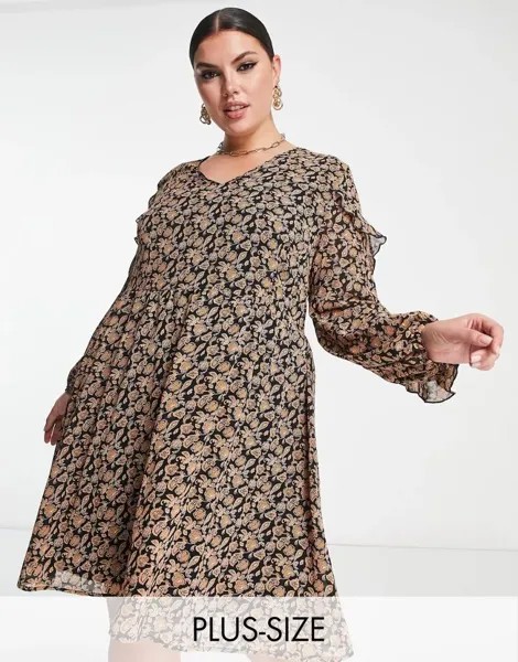 Короткое свободное платье с рюшами Urban Threads Plus темного цветочного принта