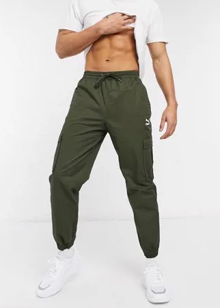 Джоггеры карго цвета хаки с логотипом Puma Classics-Зеленый цвет