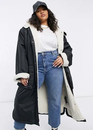 Черная куртка-дождевик макси с подкладкой из искусственного меха ASOS DESIGN Curve-Черный цвет