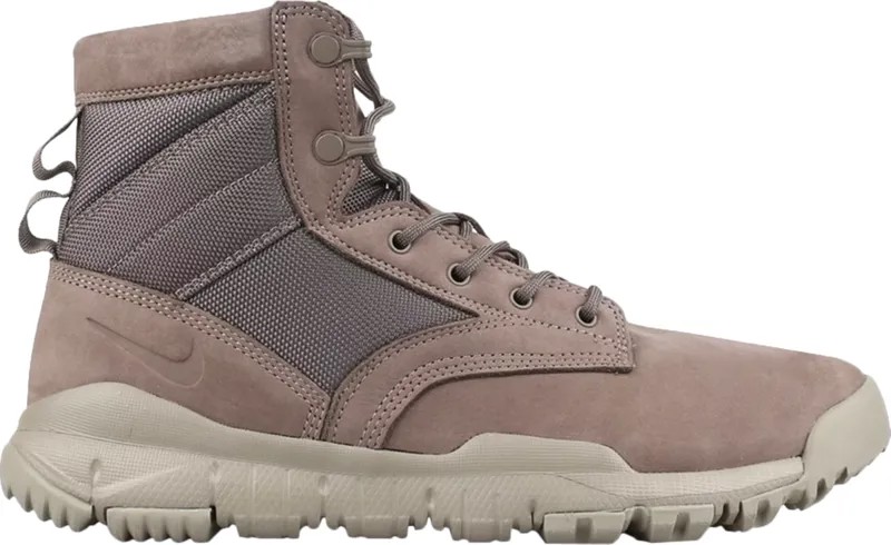 Мужские ботинки Nike SFB Gen 2 6 NSW Leather Dark Mushroom Brown 862507-201 10,5