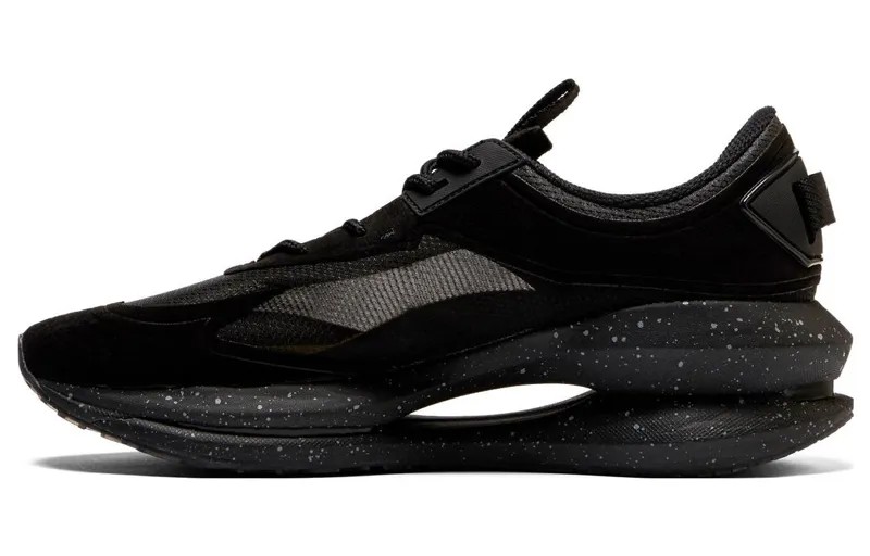 Кроссовки Onitsuka Tiger Lifestyle Shoes Unisex Low-top Black/Gold, черный/золотой