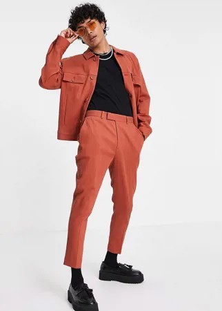 Зауженные строгие брюки рыжего цвета из ткани с жатым эффектом (от комплекта) ASOS DESIGN-Коричневый цвет