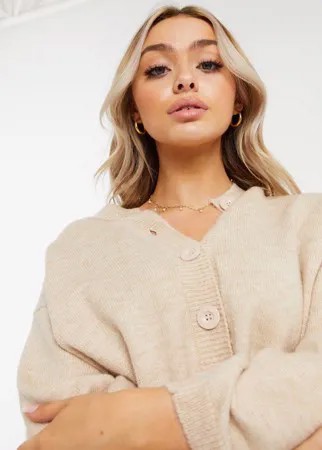 Бежевый пушистый кардиган с круглым вырезом ASOS DESIGN-Neutral