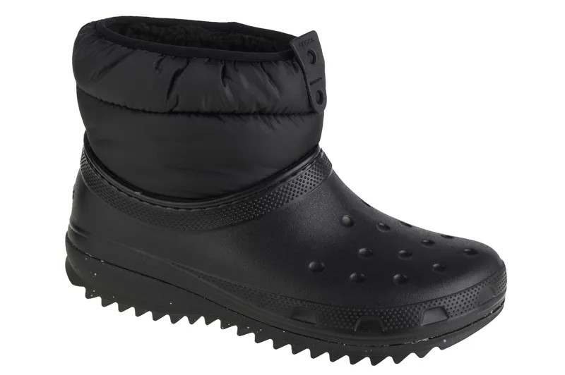Ботинки Crocs Crocs Classic Neo Puff Shorty Boot, черный