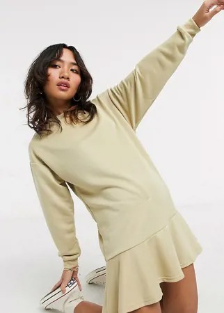 Бежевое платье-свитшот в стиле oversized с оборкой по нижнему краю ASOS DESIGN Petite-Коричневый цвет