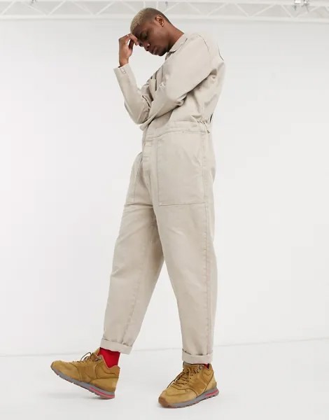 Светло-бежевый джинсовый комбинезон с карманами ASOS DESIGN