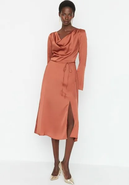Коктейльное платье Trendyol, оранжевый