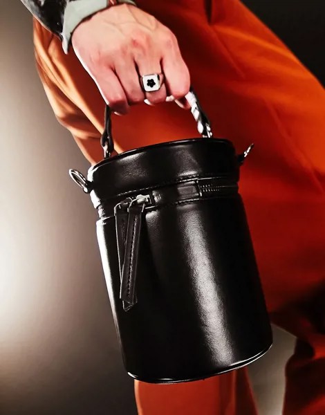 Черная сумка через плечо цилиндрической формы из искусственной кожи с твердым корпусом ASOS DESIGN-Черный цвет