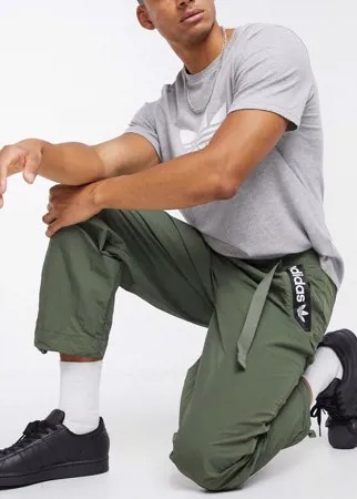 Зеленые джоггеры adidas Originals adventure-Зеленый