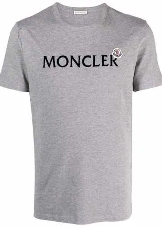 Moncler футболка с нашивкой-логотипом