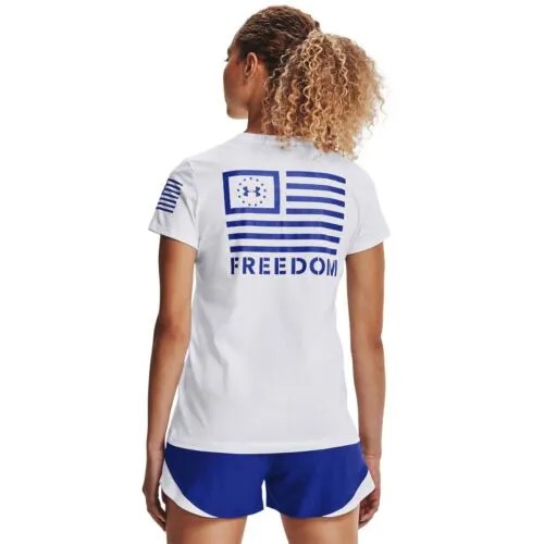 [1352160-101] Женская футболка Under Armour Freedom Banner