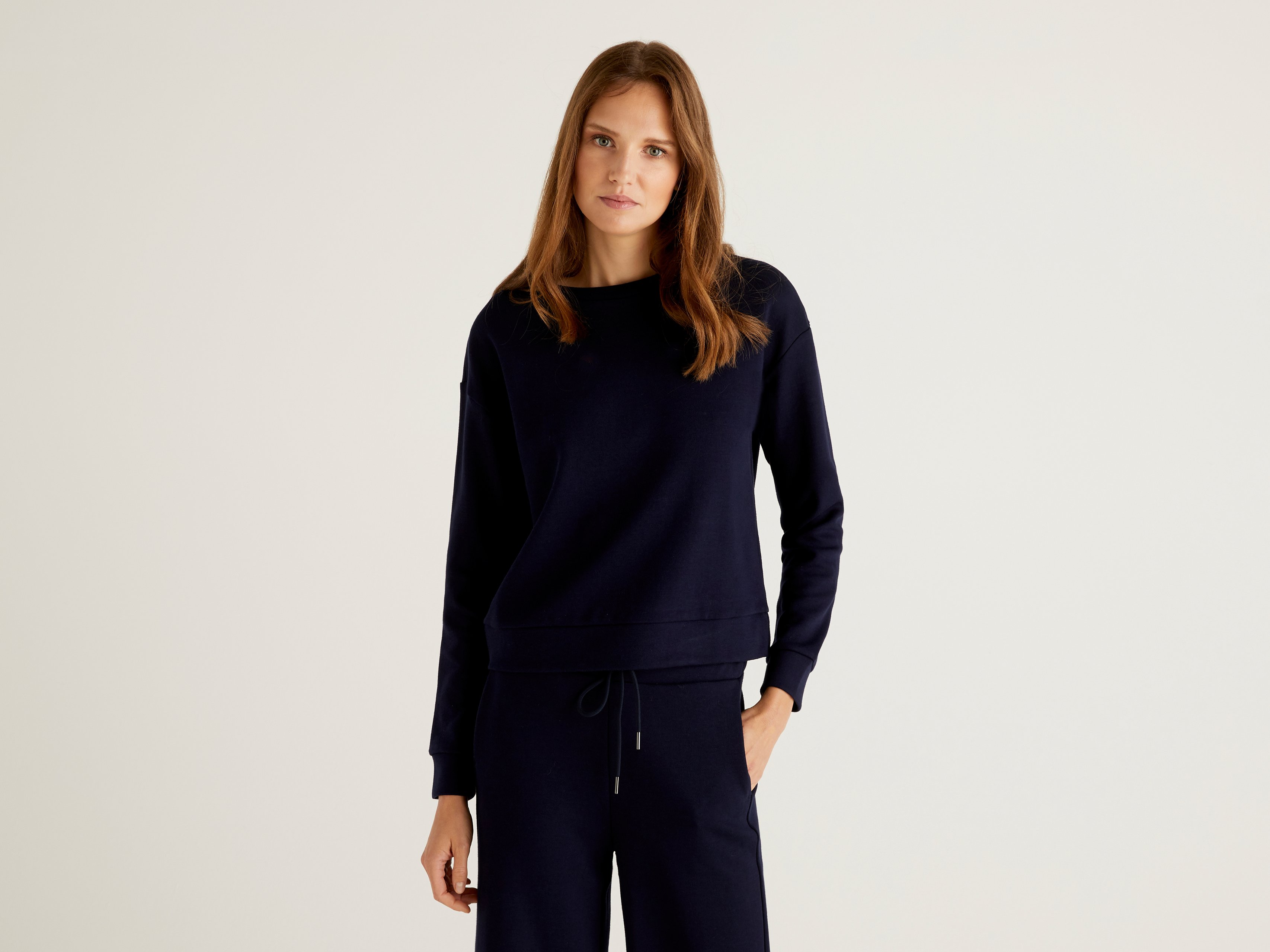 Свитшот женский United Colors of Benetton 21A_3CMAE1AH4 синий S
