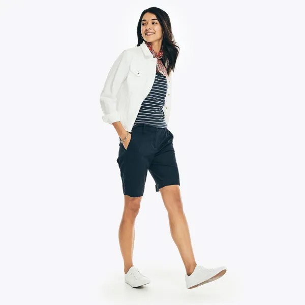 Женские шорты Nautica из эластичного твила длиной 10 дюймов, цвет Navy Seas