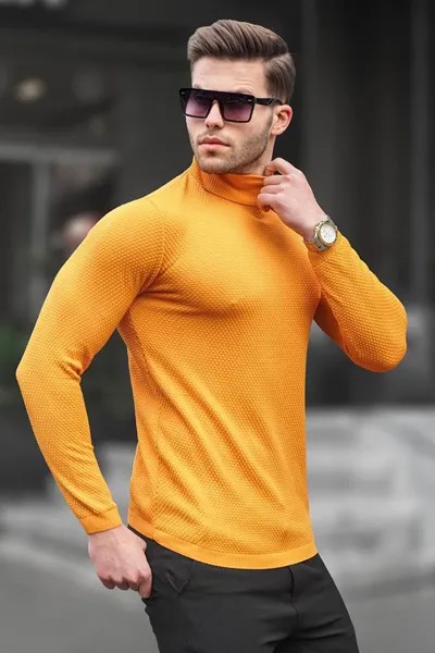 Горчичный мужской трикотажный свитер Turtleneck 6306 MADMEXT