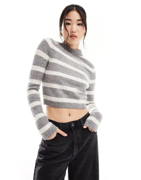 Свитер Soft Touch в серую полоску Stradivarius