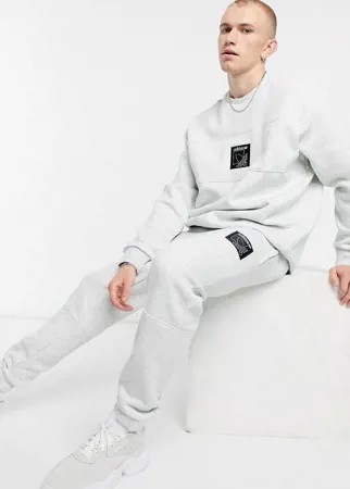 Серые джоггеры скинни с логотипом adidas Originals SPRT-Серый