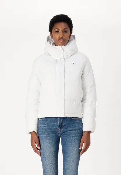 Зимняя куртка MATTE MONOLOGO PUFFER SHORT Calvin Klein, белый