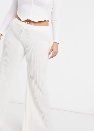 Светло-бежевые широкие брюки в рубчик от комплекта In The Style Plus x Lorna Luxe-Белый