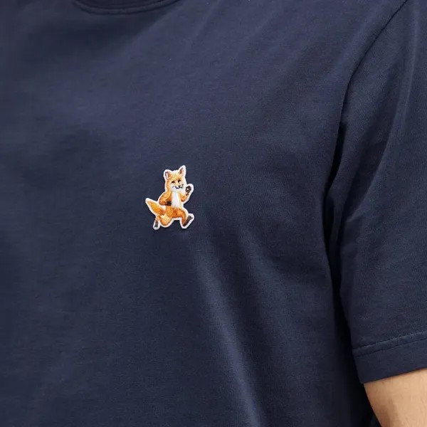 Maison Kitsune Комфортная футболка Speedy Fox с нашивкой из лисы, синий