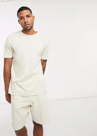 Бежевая пижама с футболкой и шортами ASOS DESIGN-Neutral