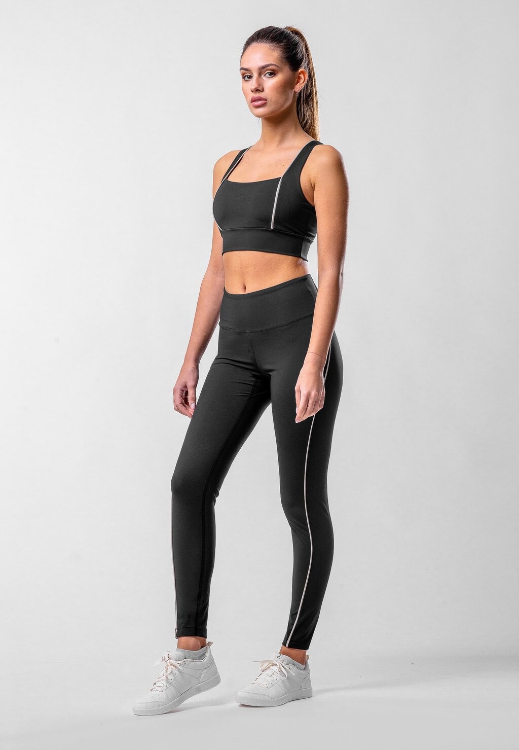 Леггинсы SCORE LEGGINGS Leggings zoe, черный