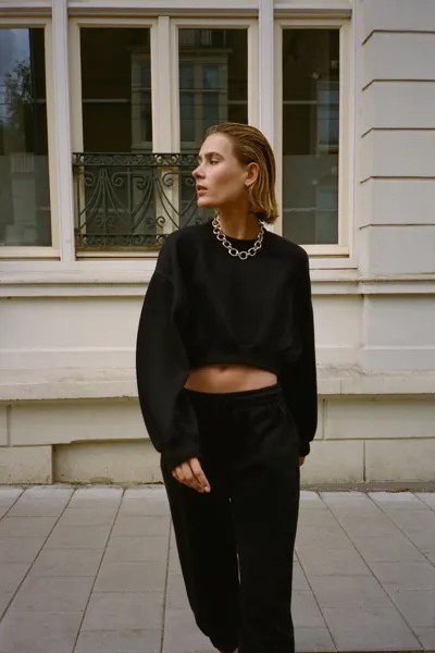 Базовый укороченный свитшот ZARA, черный
