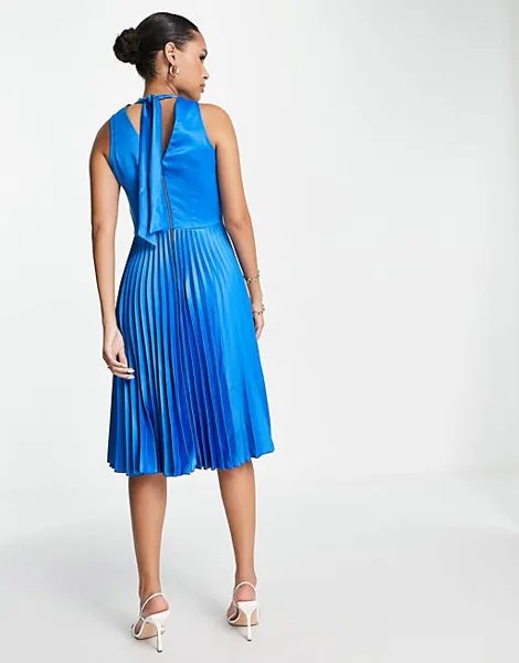 Кобальтовое плиссированное платье миди с высоким воротником Closet London