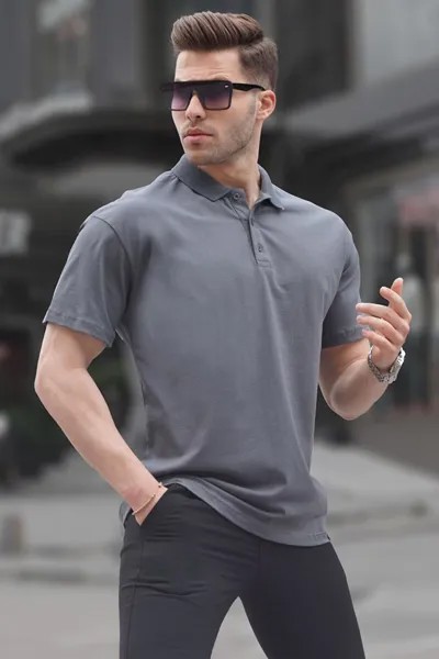 Базовая мужская футболка дымчатого цвета с воротником поло 6126 MADMEXT
