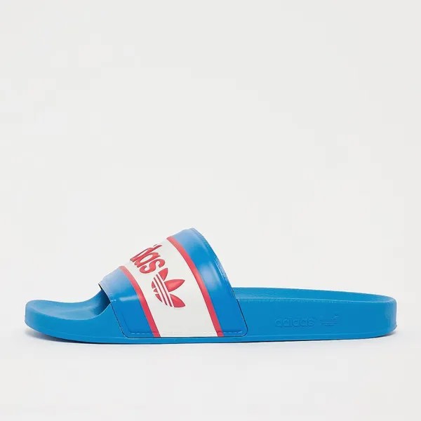 Шлепанцы adilette Badelatschen adidas Originals, цвет bright blue/ftwr white/red