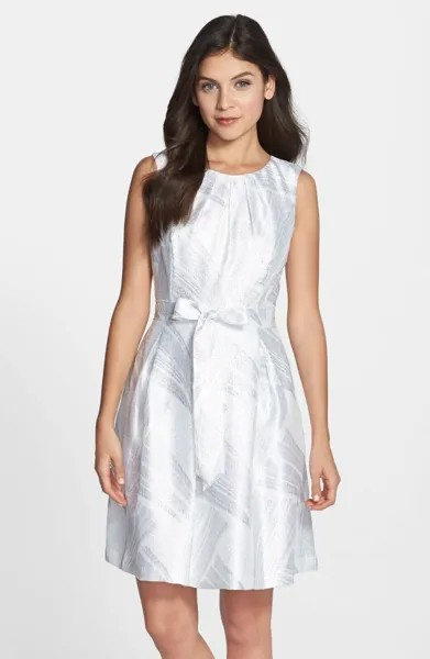 Ellen Tracy Элегантное расклешенное платье из саржи цвета металлик NWT СЕРЕБРЯНОГО/БЕЛОГО цвета, размер 2