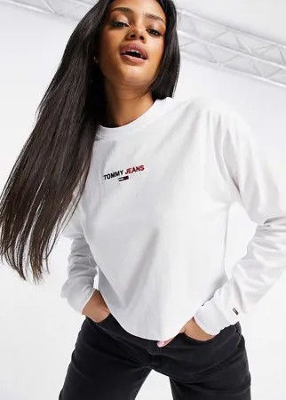 Белый укороченный лонгслив с логотипом Tommy Jeans