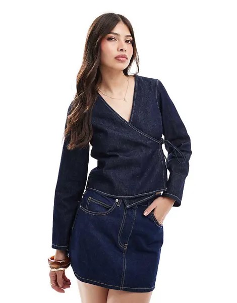 Джинсовый топ с длинными рукавами и запахом ASOS DESIGN темного индиго