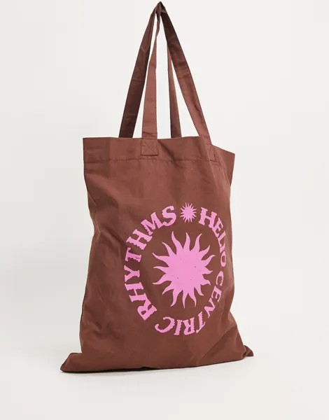Коричневая сумка-тоут с розовым принтом ASOS DESIGN-Коричневый