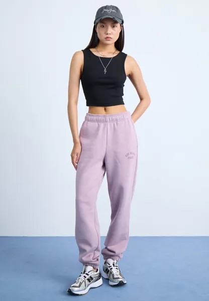 Спортивные штаны Seasonal Graphic New Balance, ледяное вино