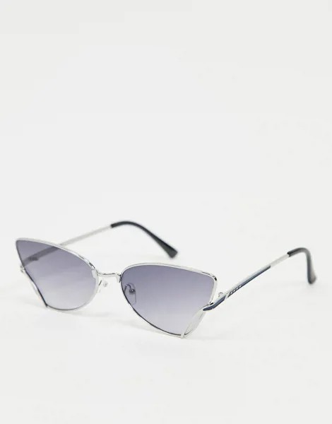 Серебристые солнцезащитные очки 