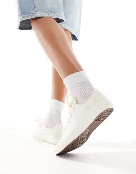 Converse — Chuck Taylor All Star Ox — кремовые высокие кеды с цветами из органзы и массивными шнурками