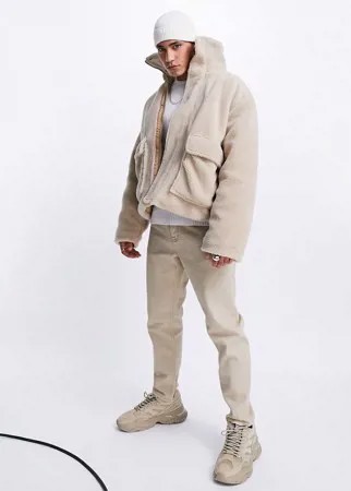 Oversized-куртка из искусственного меха «борг» цвета экрю ASOS DESIGN-Белый