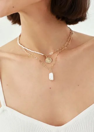 Цепочка с кулонами