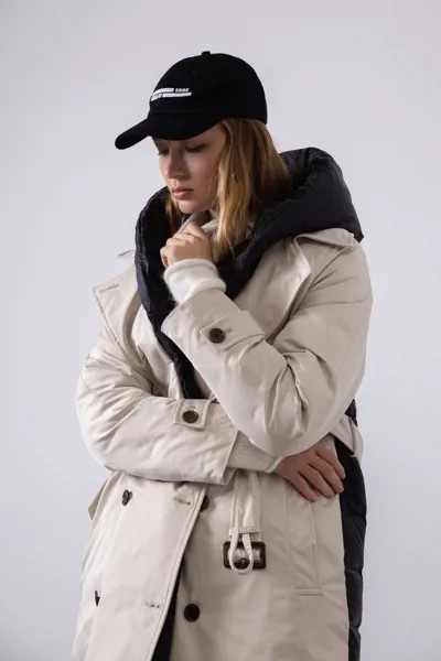 Пальто на молнии с капюшоном на кнопках VASSA&Co