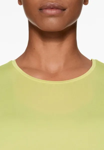 Спортивный топ Short-Sleeved Technical OYSHO, светло-зеленый