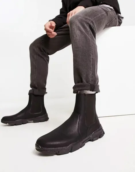Черные ботинки челси на массивной подошве New Look с подтяжками