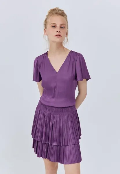 Дневное платье WITH SHOULDER STUDS IKKS, цвет purple