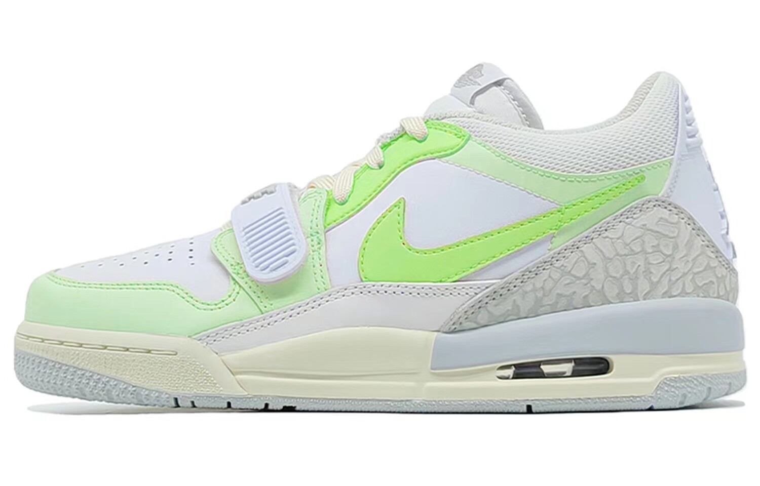 Кроссовки Jordan Legacy 312 Vintage Basketball Shoes Women's Low-top White/green, зеленый