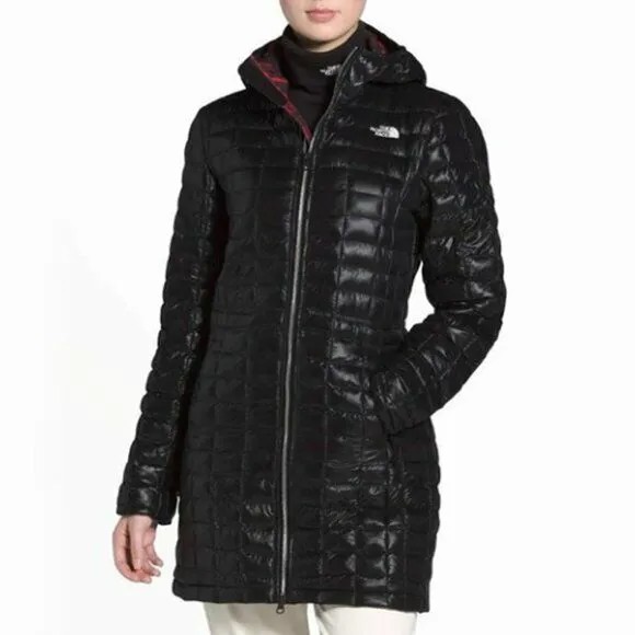 THE NORTH FACE ЖЕНСКАЯ ECO THERMOBALL PARKA COAT TNF Черный/Красный sz SML