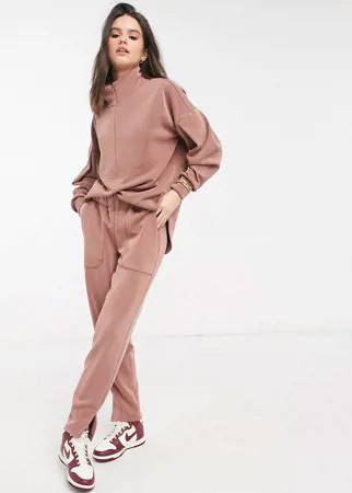 Бежевые спортивные штаны с разрезом сбоку от комплекта Missguided-Коричневый цвет
