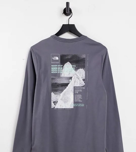 Серый лонгслив с коллажем The North Face Collage – эксклюзивно для ASOS